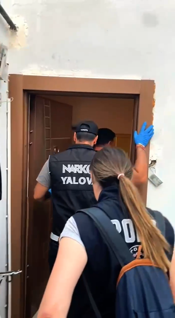Yalova’da uyuşturucu operasyonunda 5 tutuklama