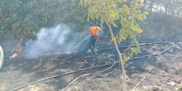 Gönen’de ormanlık alanda çıkan yangın söndürüldü