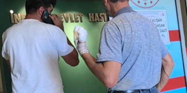 Elini bıçkıya kaptıran adamın parmakları parçalandı