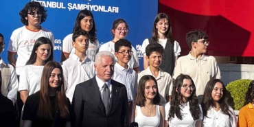 İstanbul Valiliğinden LGS birincilerine ödül