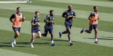 Fenerbahçe, kuvvet ve dayanıklılık idmanı yaptı