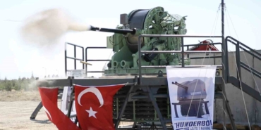 Türkiye’nin yerli ve milli topu Thunderbolt Konya’da şov yaptı