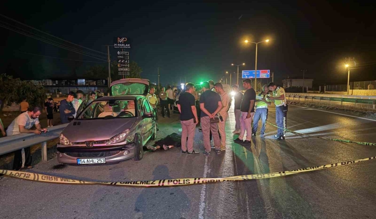 Kontrolünü kaybettiği otomobilde can verdi: Araçtaki alkol şişesi dikkat çekti