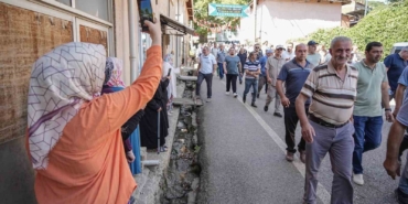 Mahalle 1 günlüğüne kadınlara emanet edildi