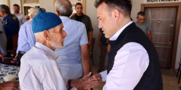 Kontrol altına alına yangın sonrası alevlerden etkilenen köylere ziyaret