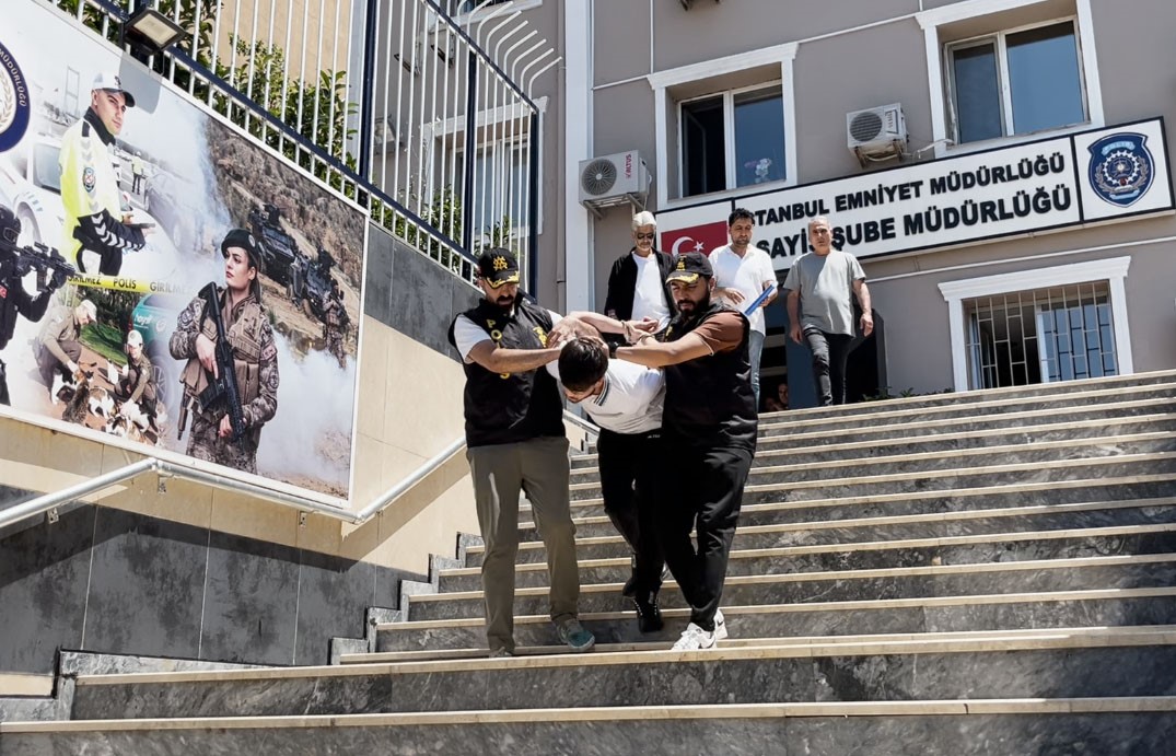 Güngören’de tartıştığı kişiyi silahla vurup öldüren şahıs bavulda yakalandı