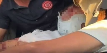 Minibüs park halindeki tıra çarptı: 1 yaralı