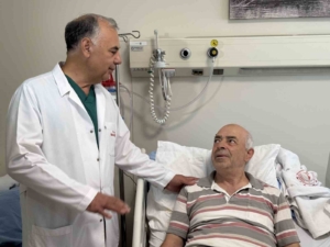 Üzerine çaydanlık devrilen 70 yaşındaki adam dehşeti yaşadı, vücudunun yüzde 20’si yandı