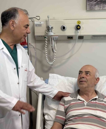 Üzerine çaydanlık devrilen 70 yaşındaki adam dehşeti yaşadı, vücudunun yüzde 20’si yandı