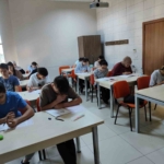 Üniversite hayali kuran gençlere Darıca Belediyesi’nden destek