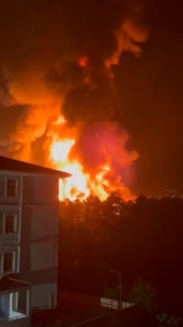 Çekmeköy’de fabrika yangını: Yanan fabrika havadan görüntülendi