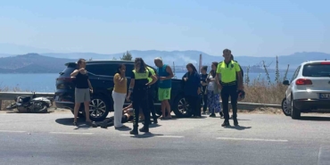 Motosikletinin kontrolünü kaybeden sürücü, kaza yaptı