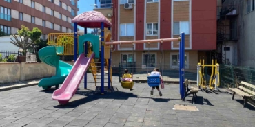 Çekmeköy’de demir kapının üzerine devrildiği 10 yaşındaki çocuk hayatını kaybetti