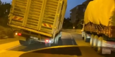 Trafikte tehlike saçan kamyon