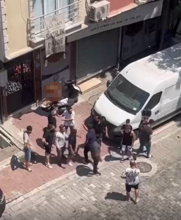 Esenyurt’ta iki komşunun "Evimi dikizliyorsun" tartışması kavgaya dönüştü