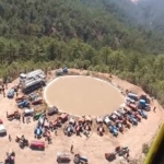 Bursa’daki yangılarda traktörlü çiftçi ordusu helikopterden görüntülendi