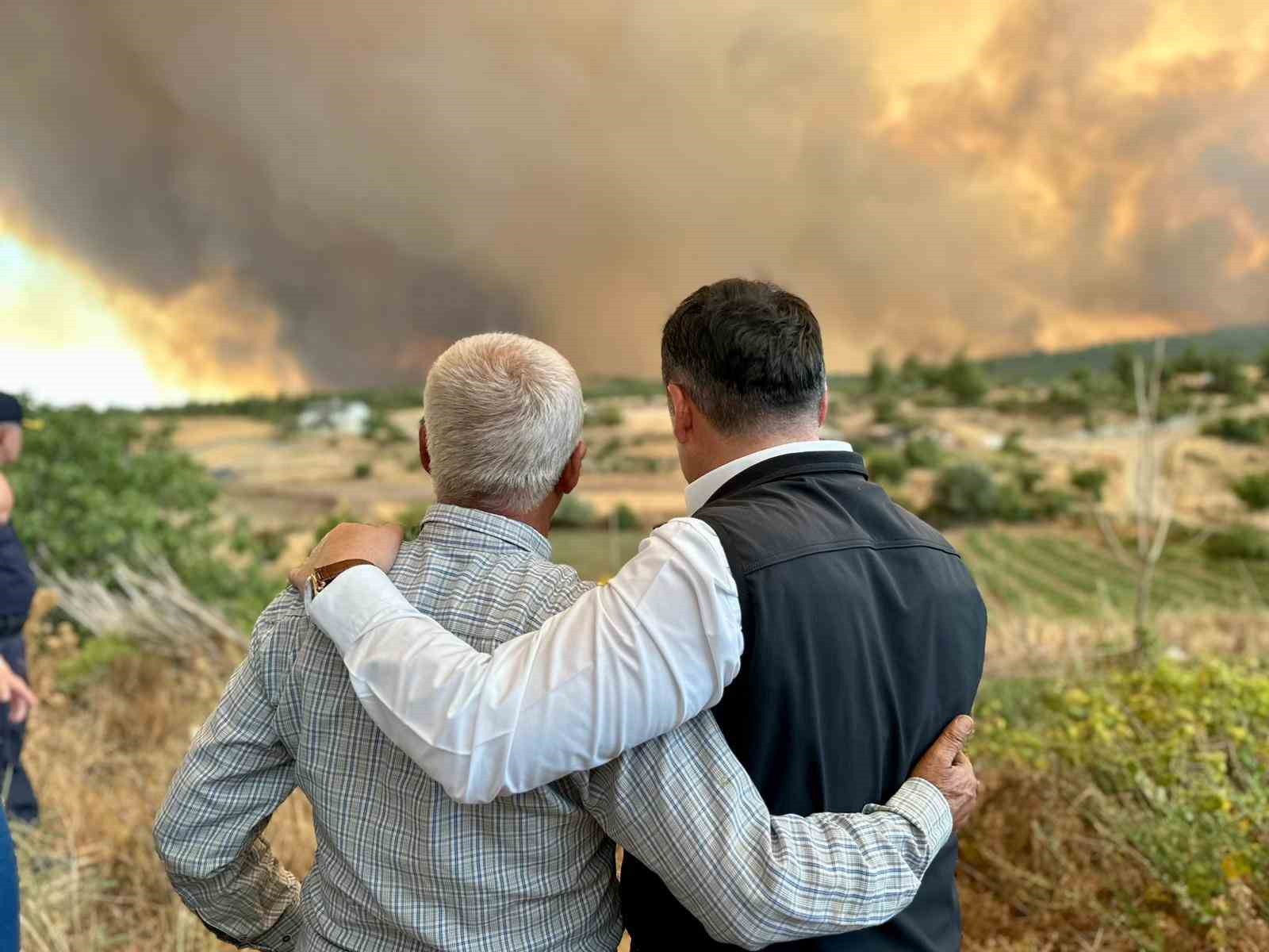 Bilecik’e sıçrayan orman yangınında 3 köy daha boşaltıldı