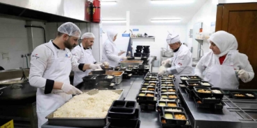 Sakarya’da yüzlere tebessüm olan en lezzetli yemekler bu kazanda pişiyor