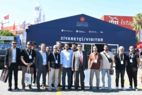 Sakarya Üniversitesi, İDEF’te geleceğin teknolojilerini inceledi