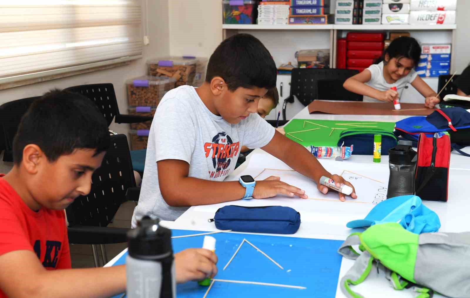Osmangazili çocuklar yaz okulunda eğlenerek öğrenecek