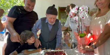 100 yaşına basan Recep Ercan’a anlamlı kutlama