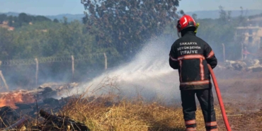 Sakarya’da 3 farklı noktada çıkan yangınlar kontrol altına alındı