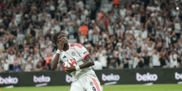 Tammy Abraham ilk resmi maçında golünü attı
