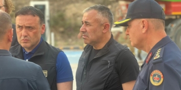 İl Başkanı Yıldırım yangın bölgesinden ayrılmadı
