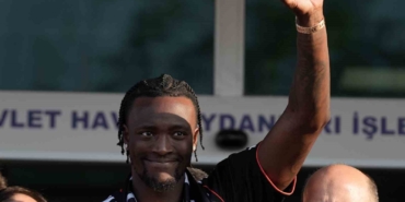 Beşiktaş’ın yeni transferi Tammy Abraham, İstanbul’a geldi