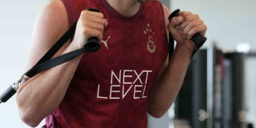Galatasaray hazırlıklarını çift idman yaparak sürdürdü
