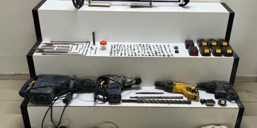 Balıkesir’de tarihi eser ve patlayıcı madde ele geçirildi