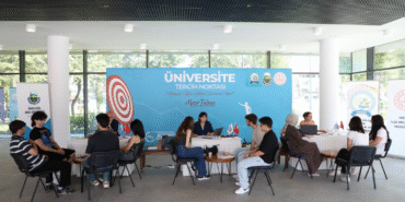 İnegöl Belediyesi tercih yapacak öğrencilerin yanında