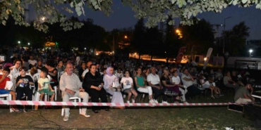 Osmangazi’de çocuklar açık hava sinemasında buluştu