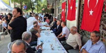 Şehit Piyade Sözleşmeli Er Ahmet Gültekin’in acılı babası taziyeleri kabul etti