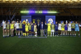 Fenerbahçe’nin 2025-2026 sezonu formalarının lansmanı yapıldı