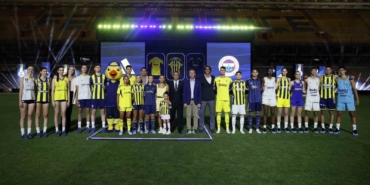 Fenerbahçe’nin 2025-2026 sezonu formalarının lansmanı yapıldı