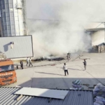 Mobilya üretim fabrikasında yangın: Ekipler, söndürmek için seferber oldu