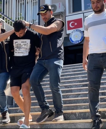 Şişli’de haraç almak için gece vakti iş yeri kurşunlayan 2 şahıs tutuklandı