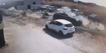 Kule vinç böyle devrildi, sahada çalışan Suriyeliler savaş çıktı zannetti