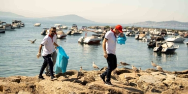 Dünya Doğa Koruma Günü’nde Aras Kargo’dan kıyı temizliğine destek