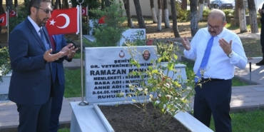 Vali Ustaoğlu’ndan 15 Temmuz şehidinin ailesine ziyaret