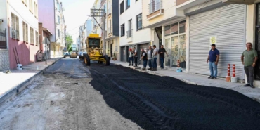 Karacabey’de asfalt seferberliği Selimiye Mahallesi’nden başladı