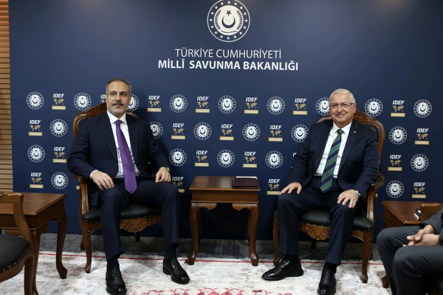 Milli Savunma Bakanı Yaşar Güler ile Dışişleri Bakanı Hakan Fidan IDEF’te görüştü