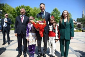 Bakan Bayraktar’dan Edirne Valiliğine ziyaret