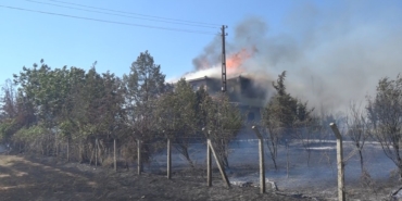 Kırklareli’nde orman yangını: Köye yakın bir ev yandı