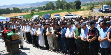 Vali Ustaoğlu, gölette boğulan çocukların cenaze namazlarına katıldı