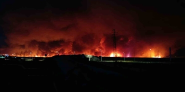 Tekirdağ’da orman yangını geceyi gündüze çevirdi