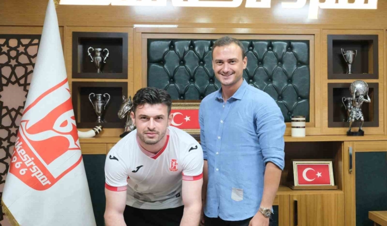 Balıkesirspor’da transferler devam ediyor