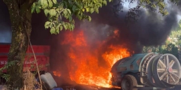 Çiftçinin ilaçlama makinesi alev topuna döndü