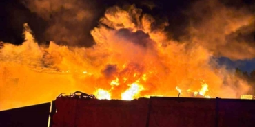 Gömeç’te hurdalık yangını korkuttu